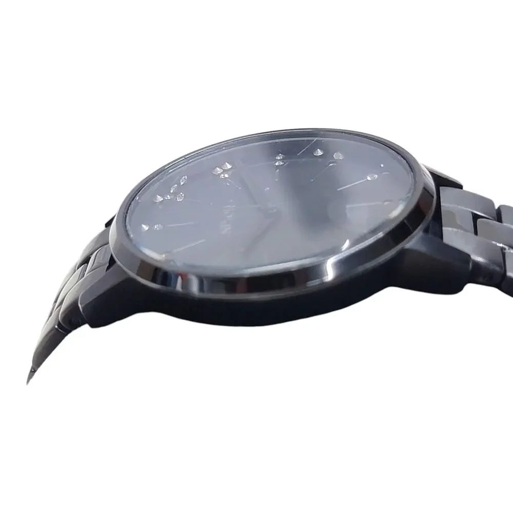 Nixon powered by